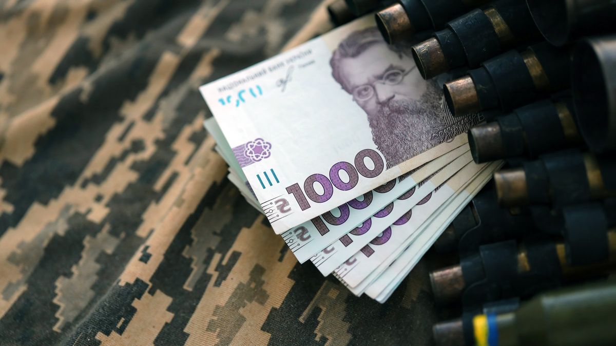 Ukrajinská SBU hlásí rozkrytí korupční sítě při nákupu munice za 900 milionů
